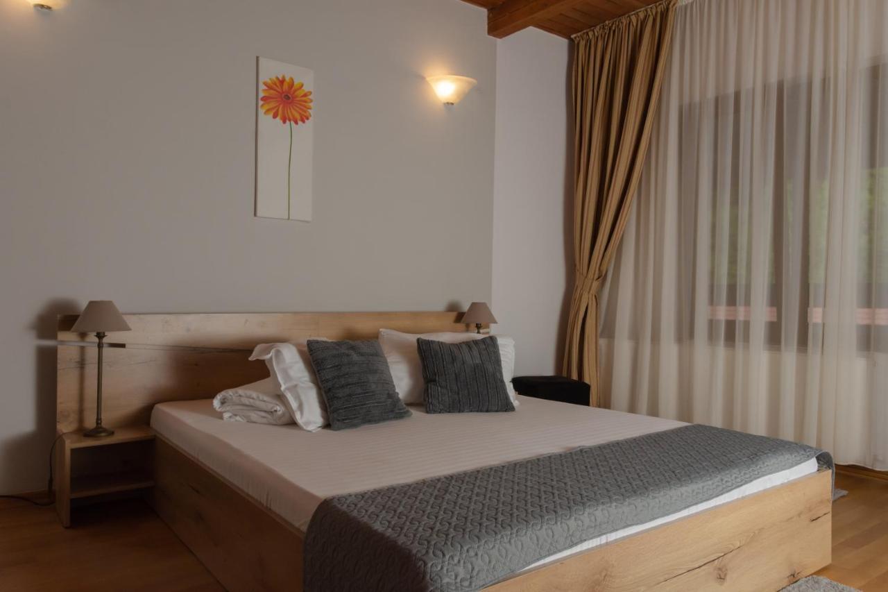 Valea Lui Liman Hotel Tomesti  Luaran gambar