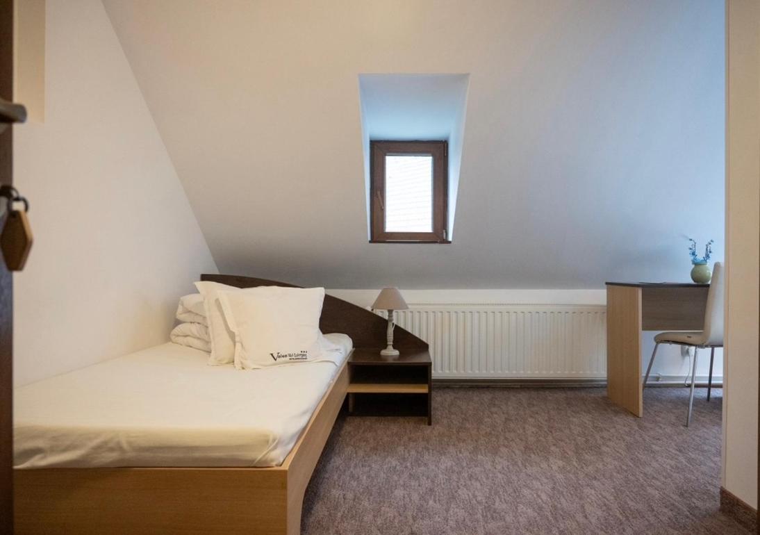 Valea Lui Liman Hotel Tomesti  Luaran gambar